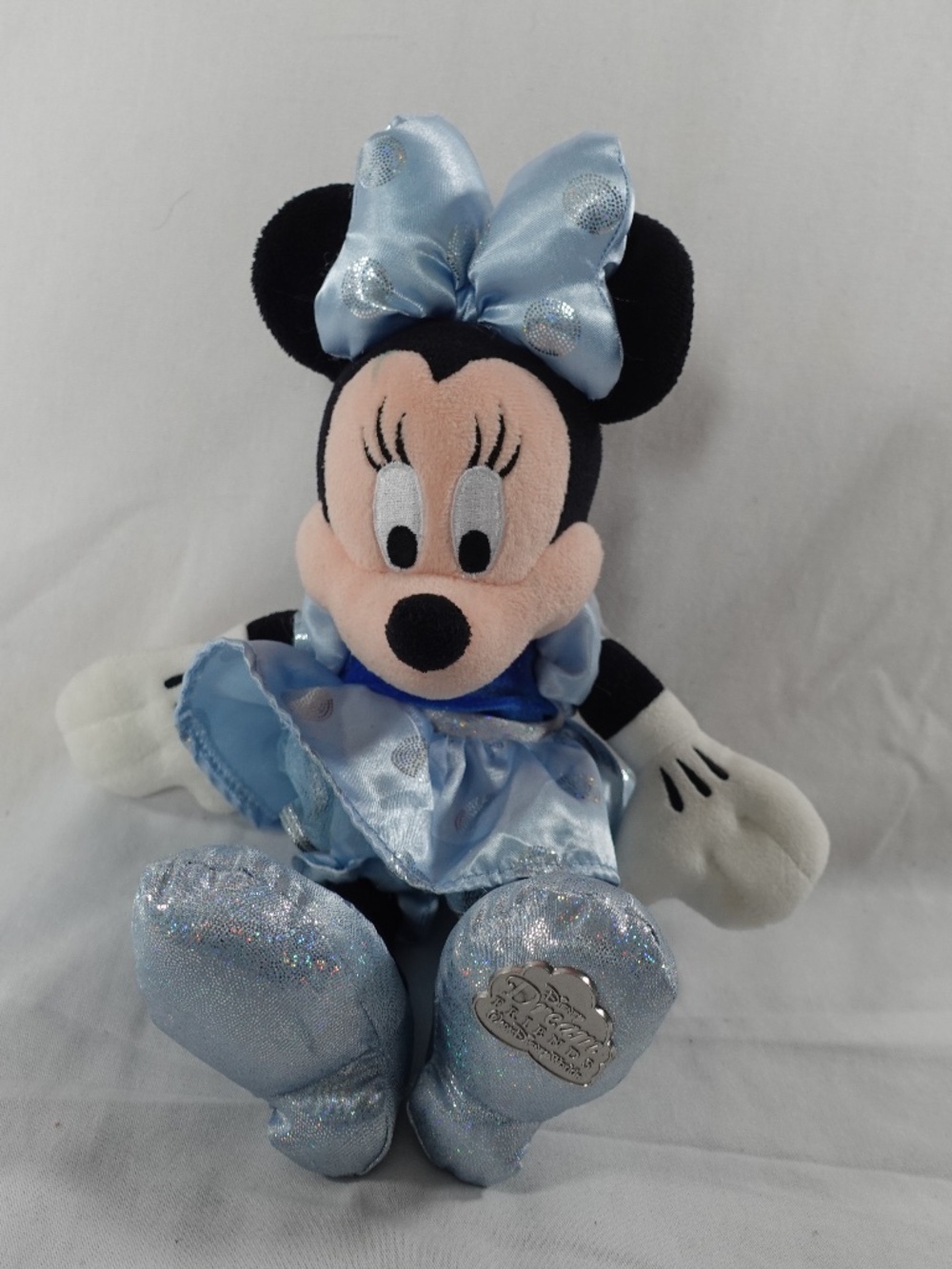 Disney Parks Dream Friends Minnie Mouse Plush with  Blue Dress